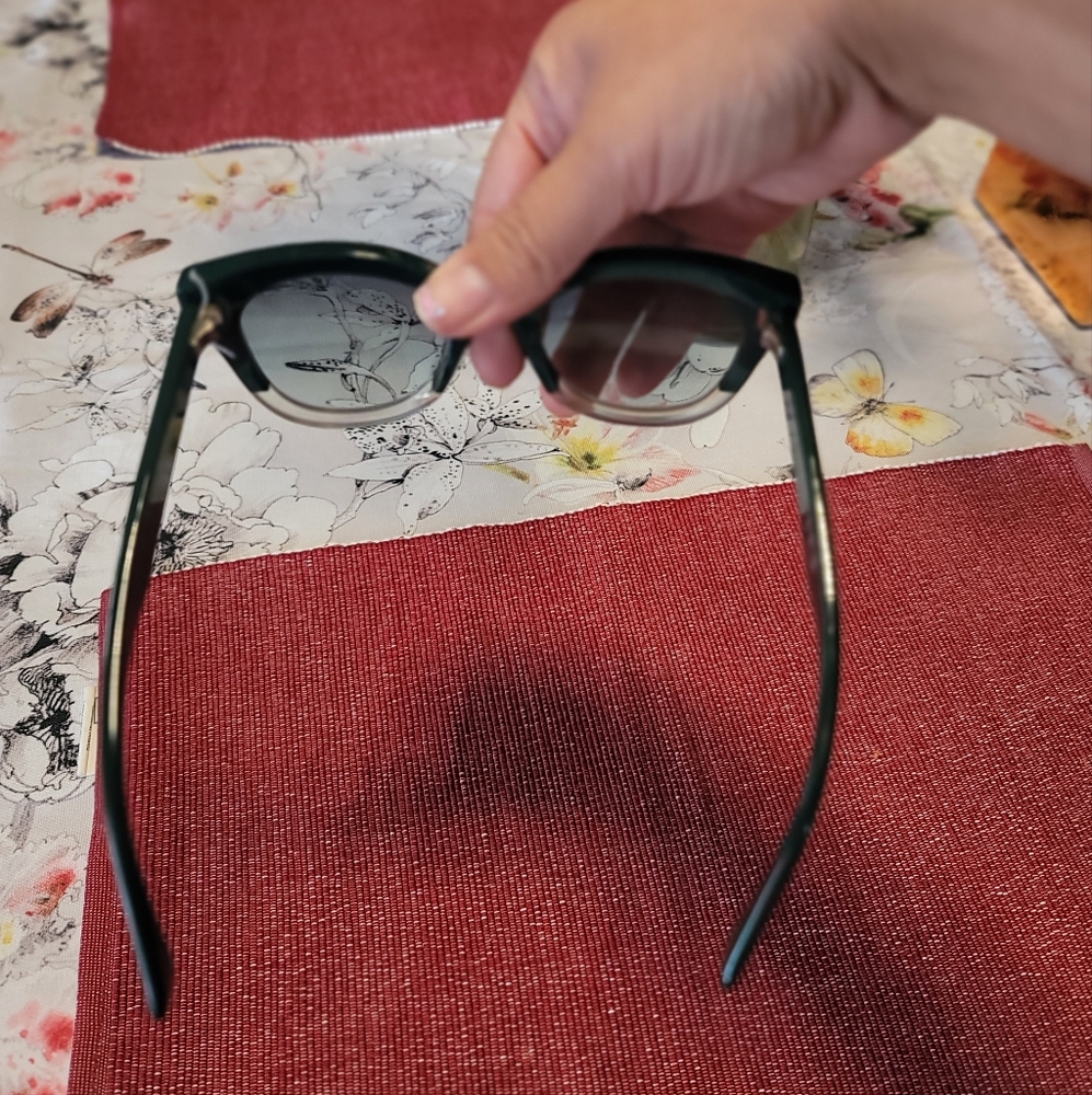 Fendi green sunglasses - Picture 7 of 10